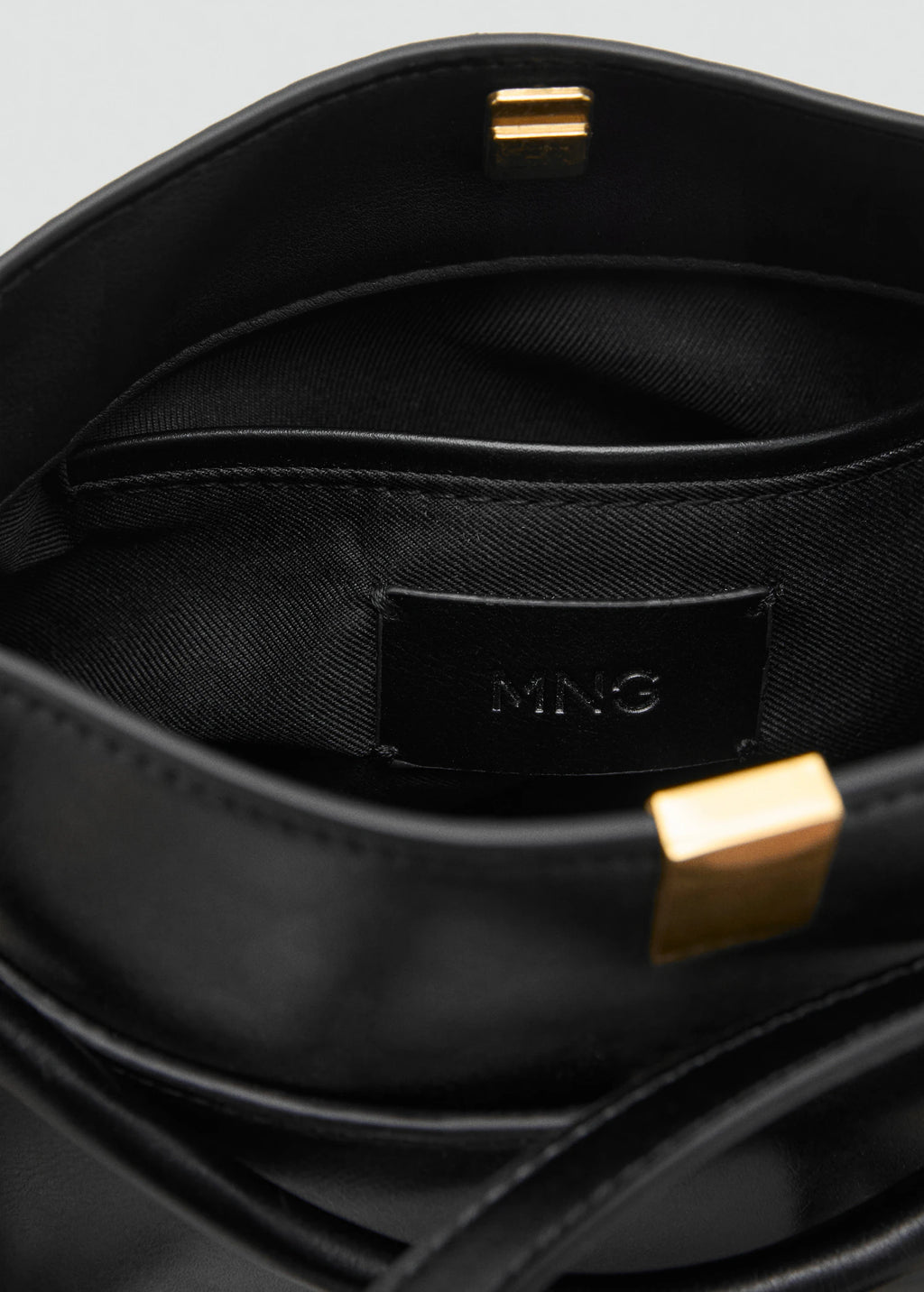 Bucket Bag With Metal Detail Black