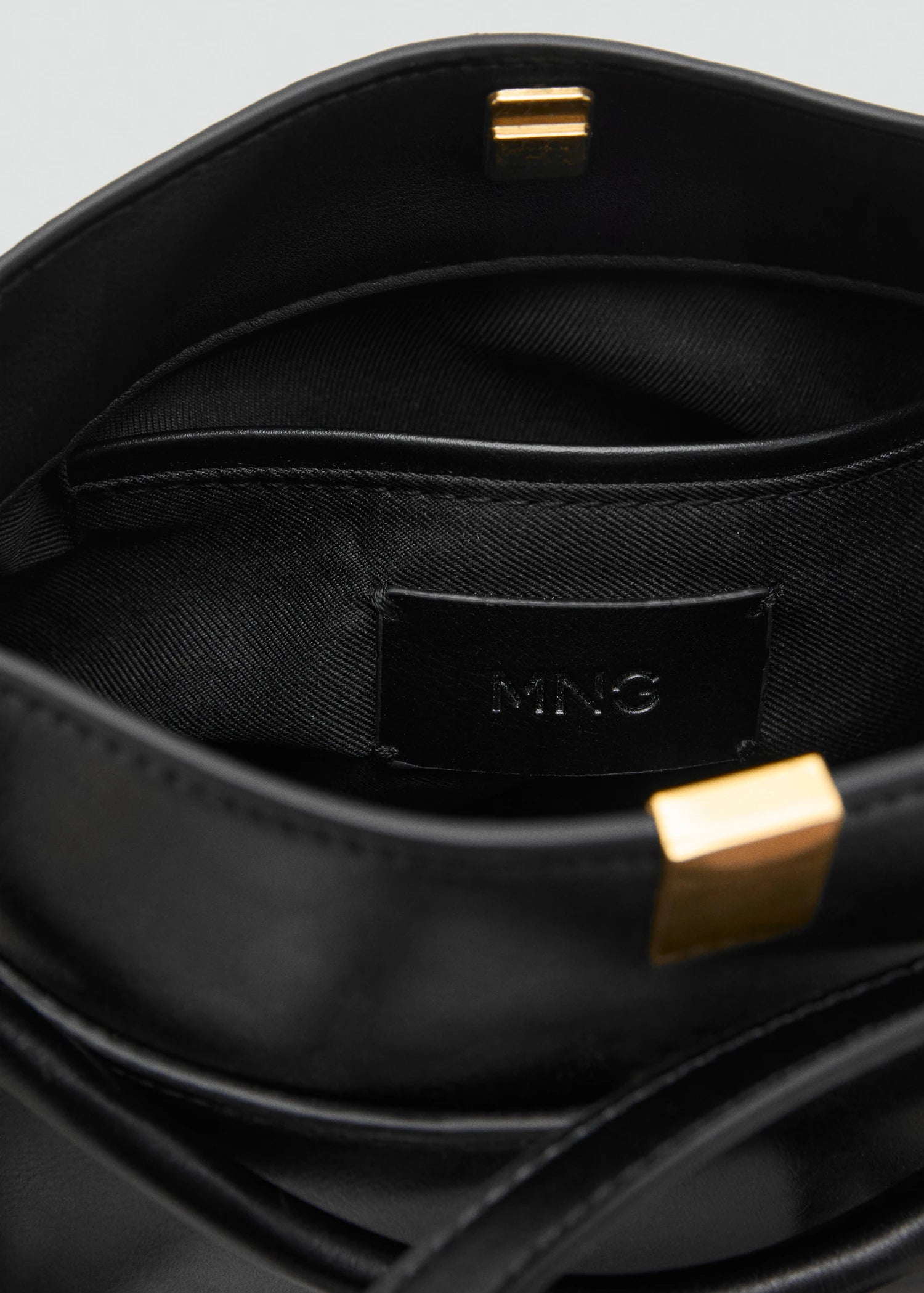 Bucket Bag With Metal Detail Black