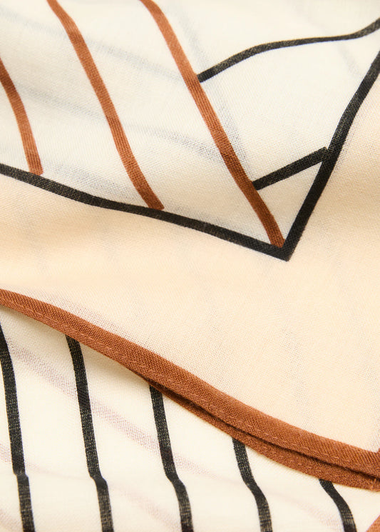 100% Wool Geometric Print Foulard Brown