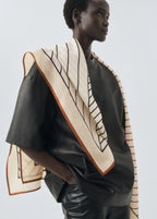 100% Wool Geometric Print Foulard Brown