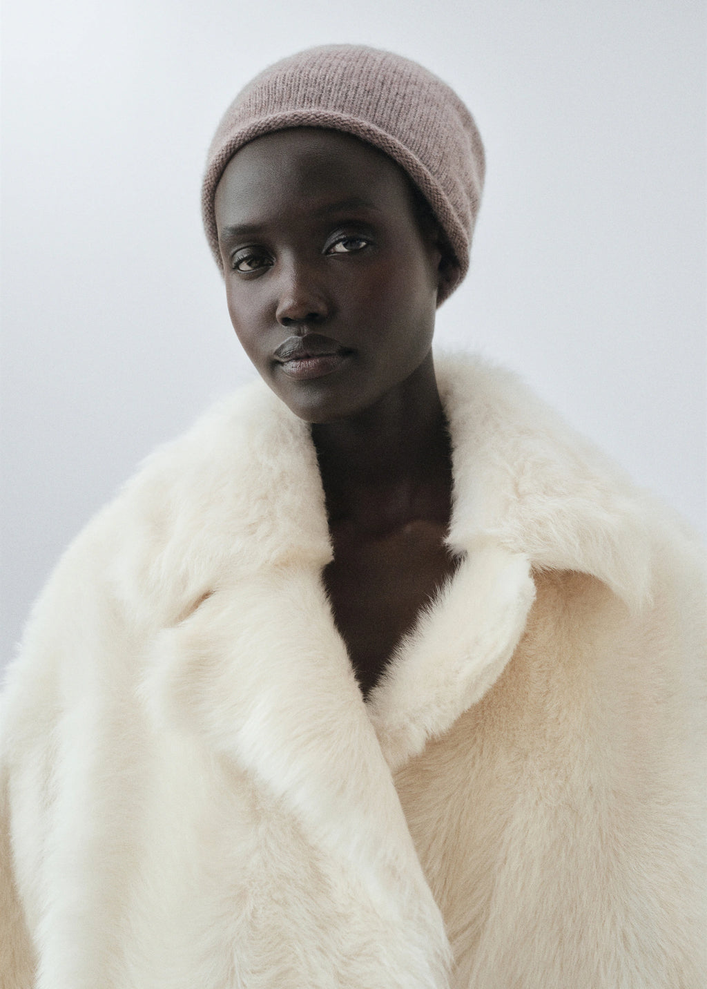 100% Cashmere Beanie Medium Brown