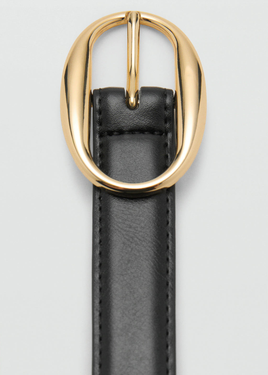 Oval Buckle Belt