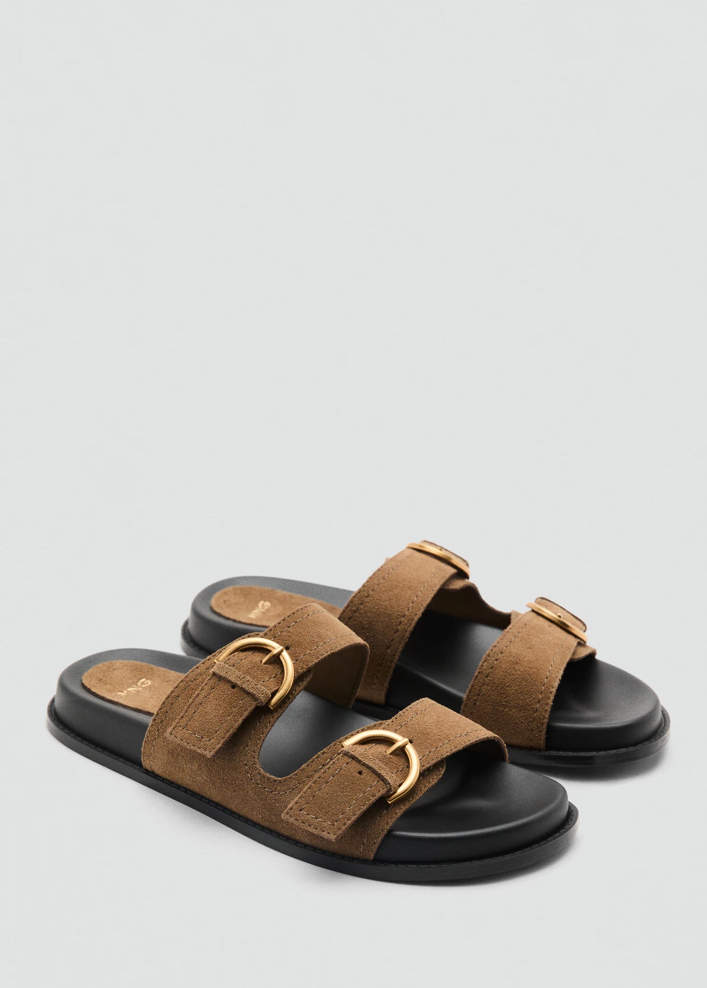 Flat Leather Sandals With Buckles