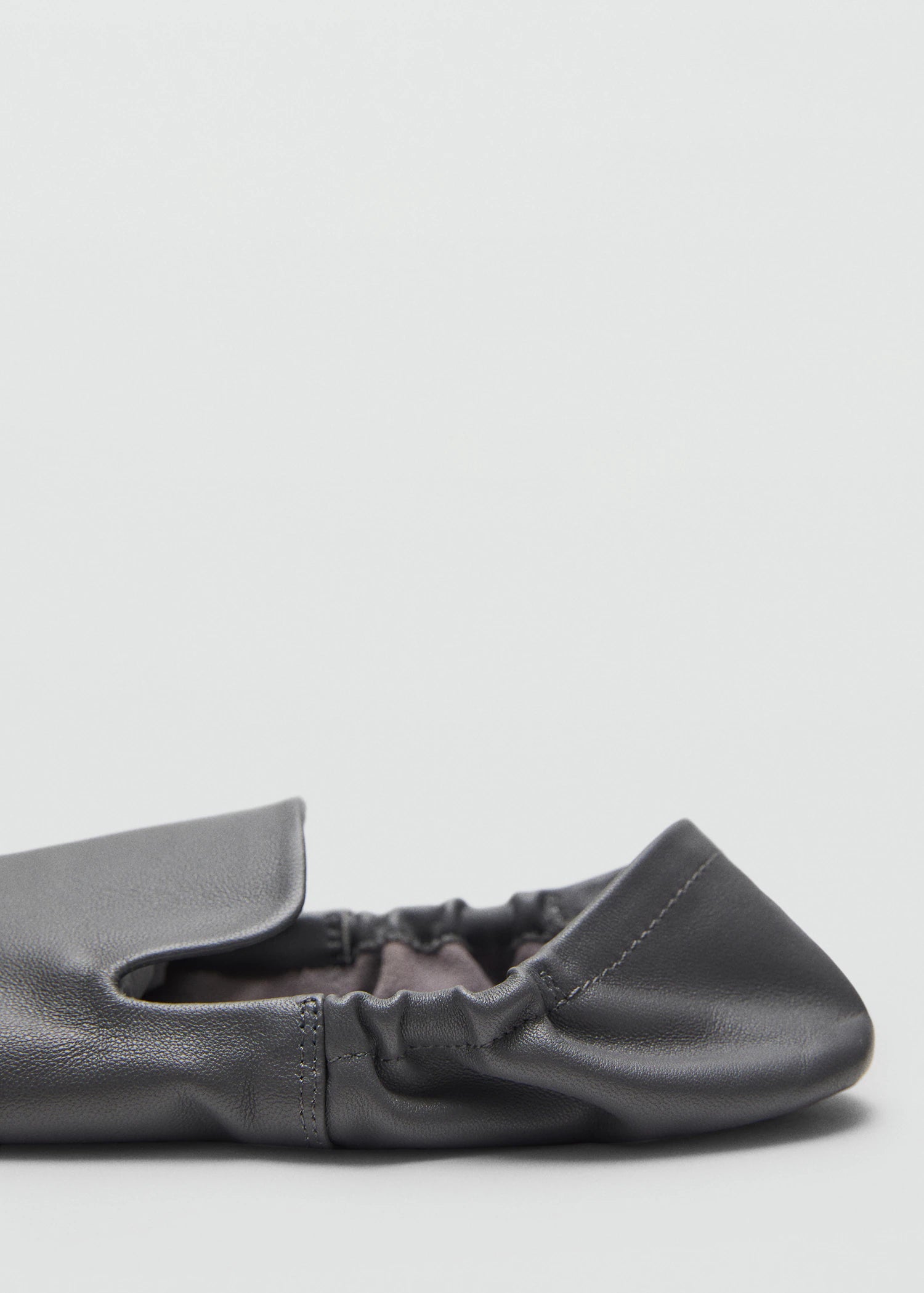 Gathered Leather Shoes