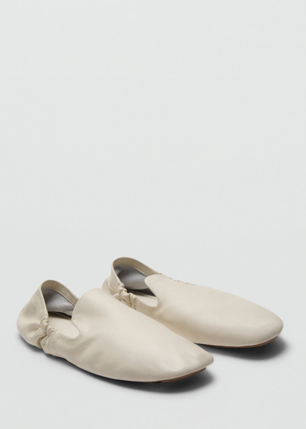 Gathered Leather Shoes