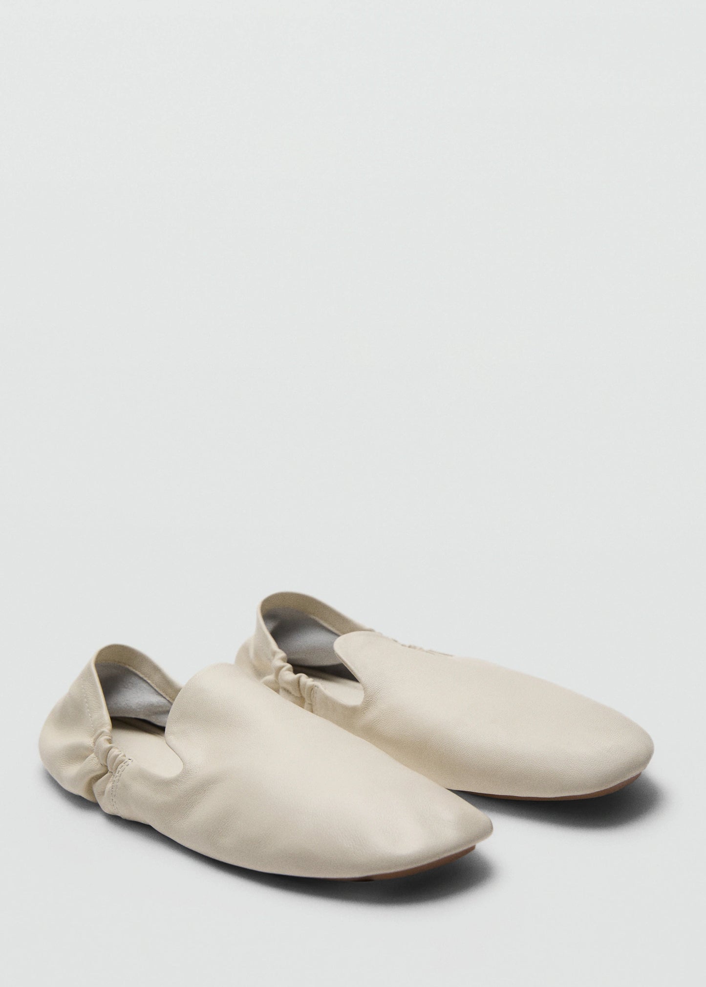 Gathered Leather Shoes