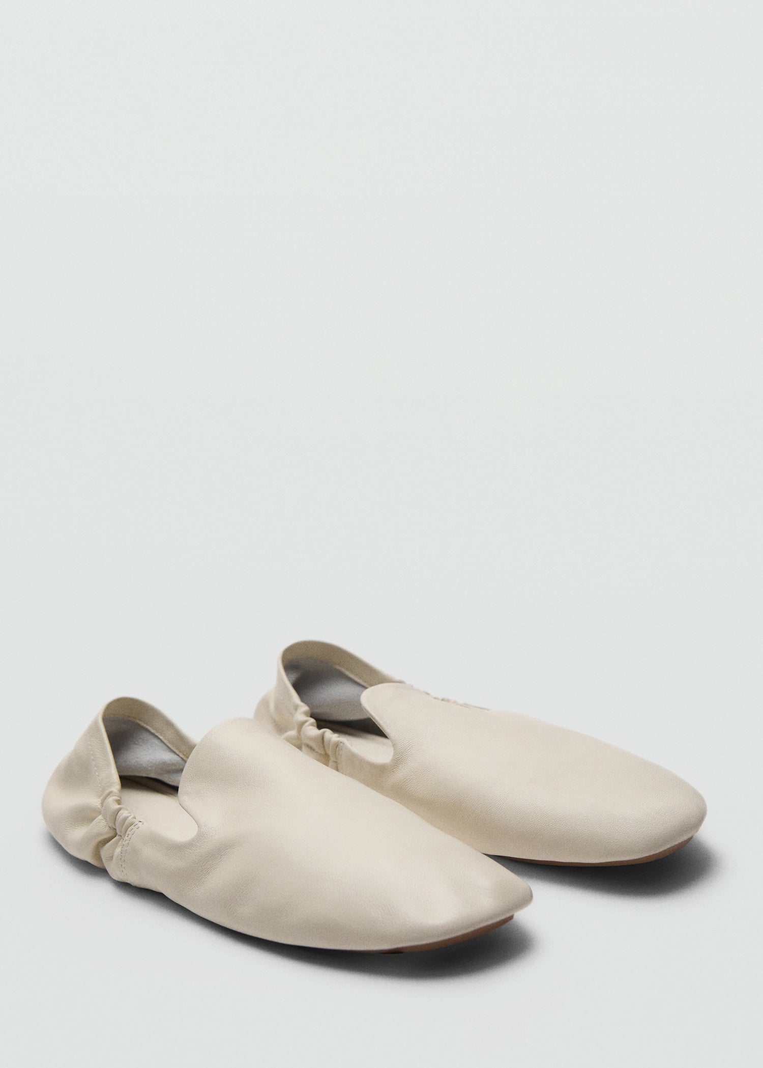 Gathered Leather Shoes