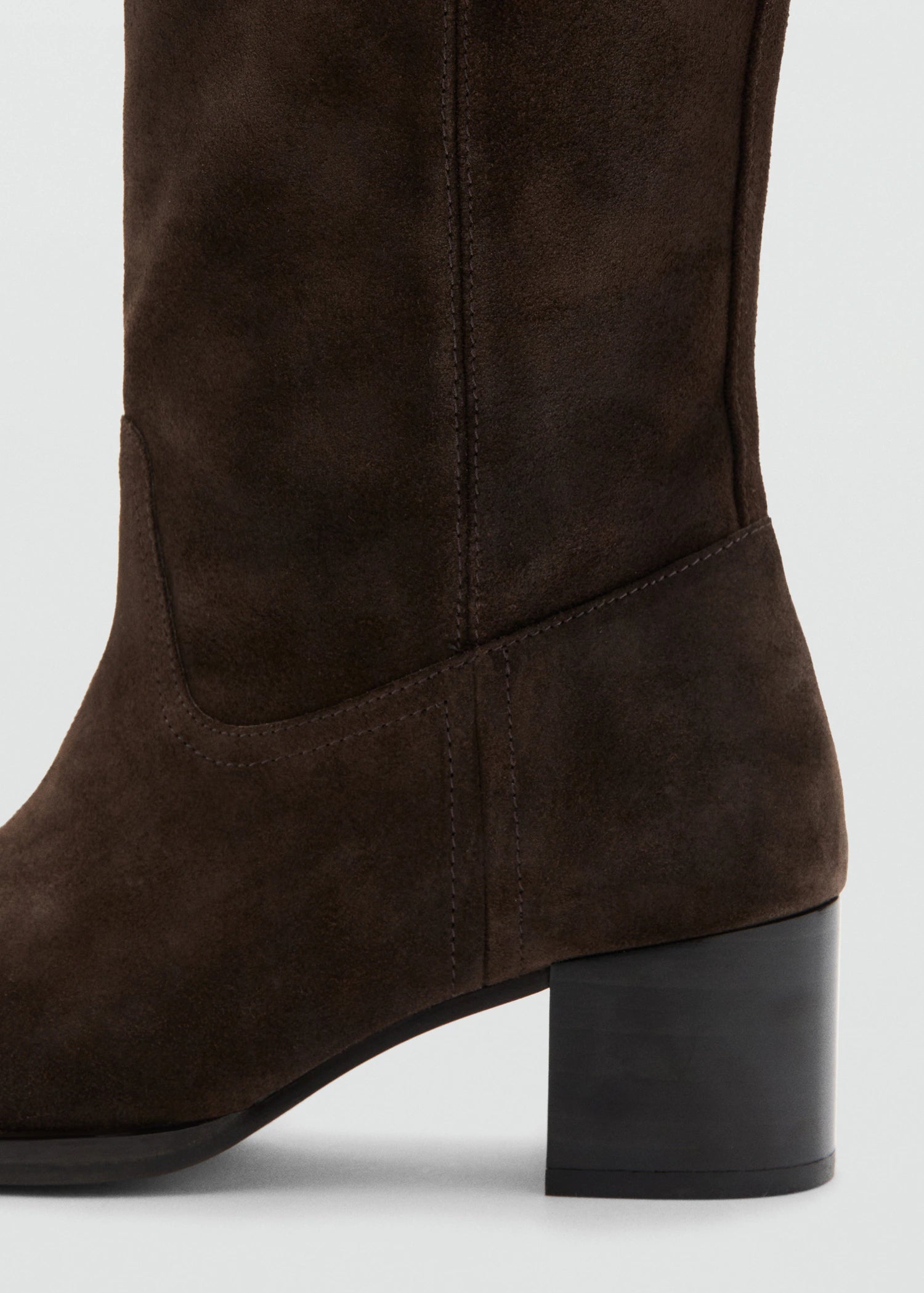Heel Suede Boots