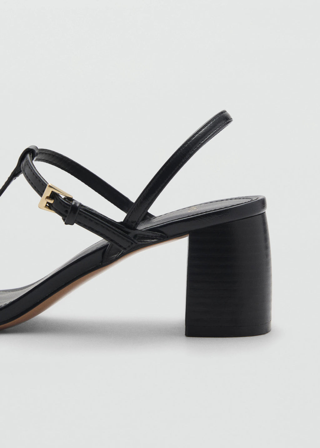 High Heeled Sandals With Buckle Straps