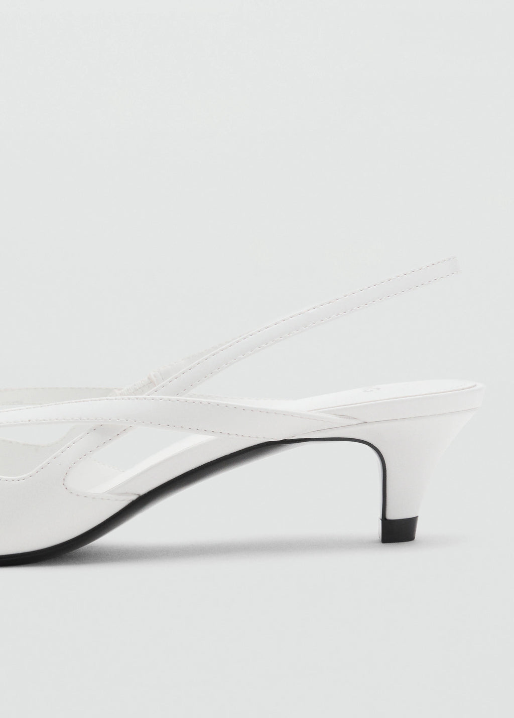 Kitten Heel Pointed Shoes