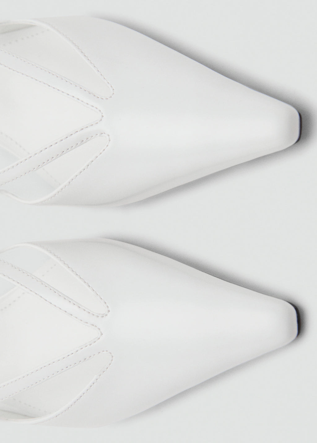 Kitten Heel Pointed Shoes