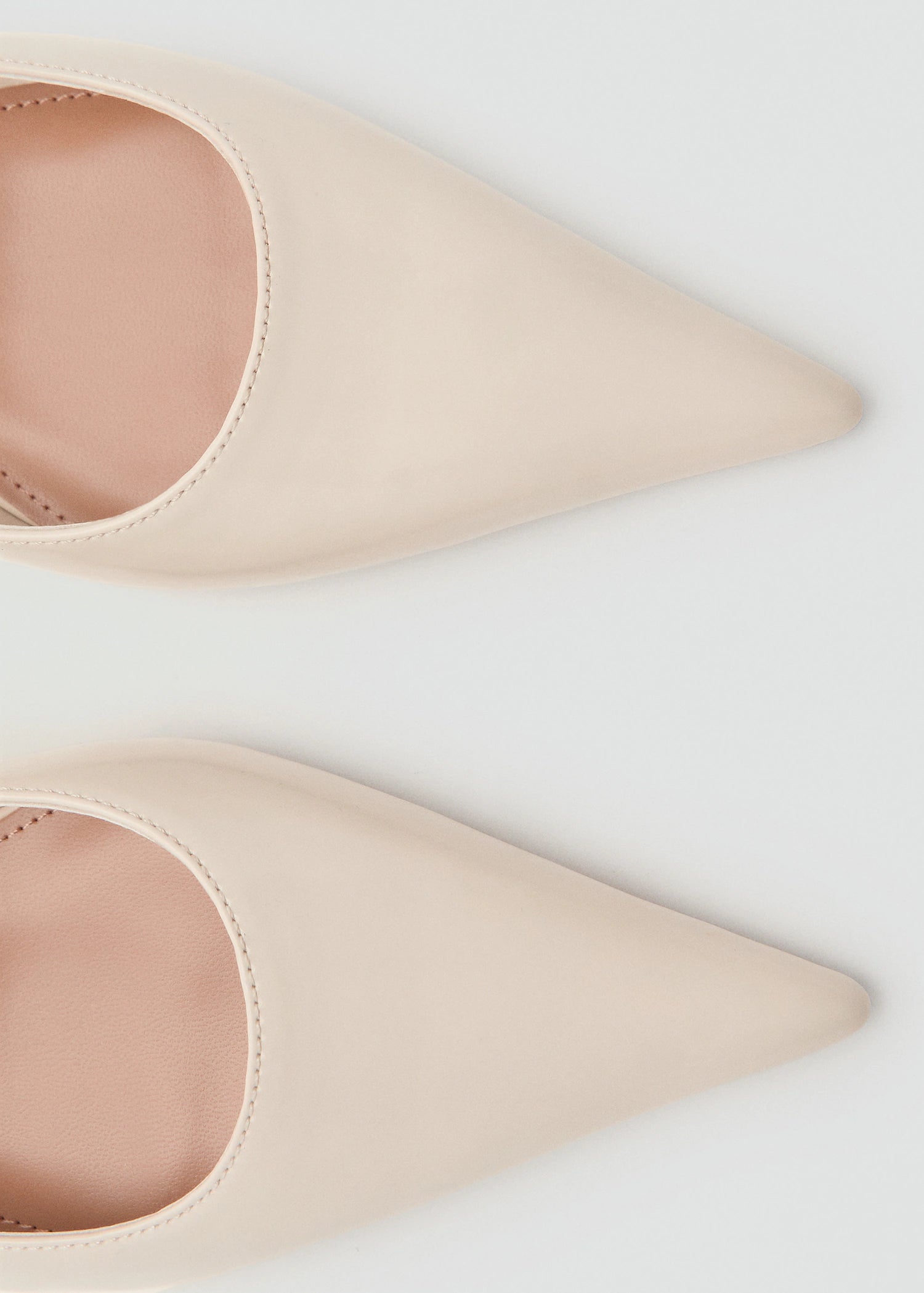 Kitten Heel Pointed Shoes