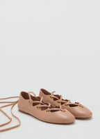 Leather Ballet Flats With Crossed Straps
