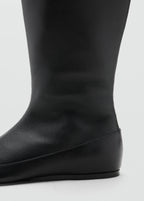 Leather Boots With Combined Design