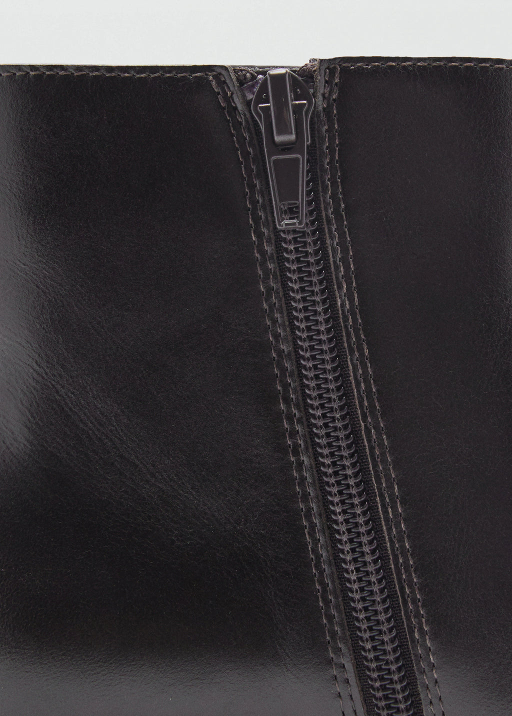 Leather Boots With Kitten Heels