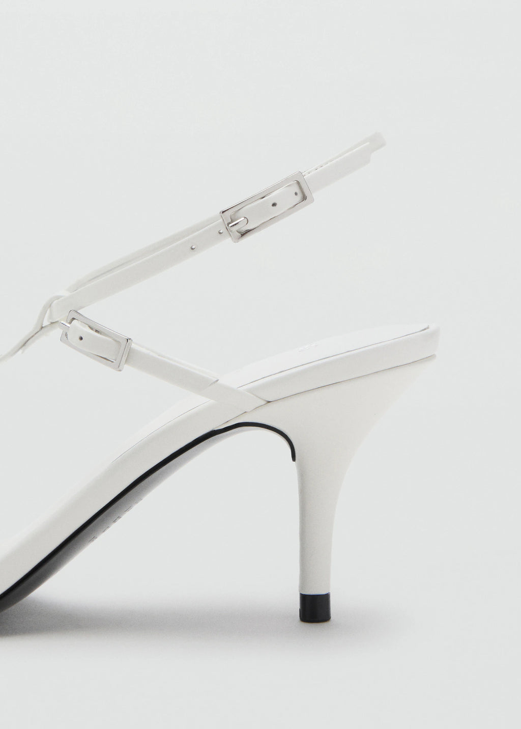 Leather Heeled Sandals With Buckles