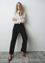 Leather Heeled Shoes With Ring