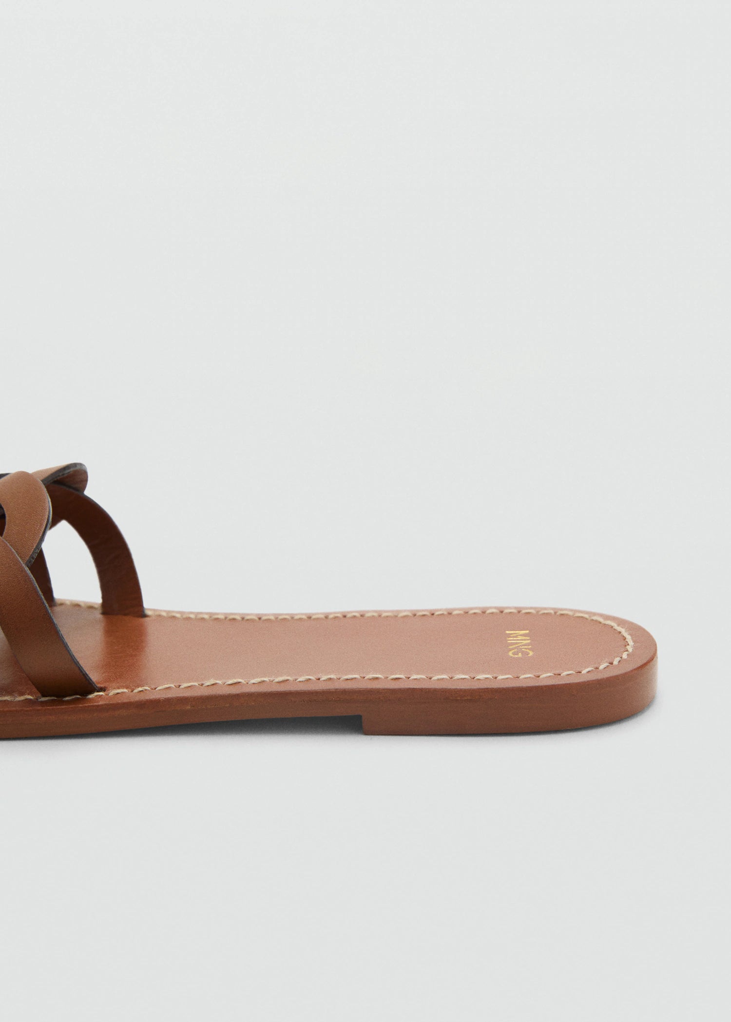 Leather Sandals With Intertwined Strap