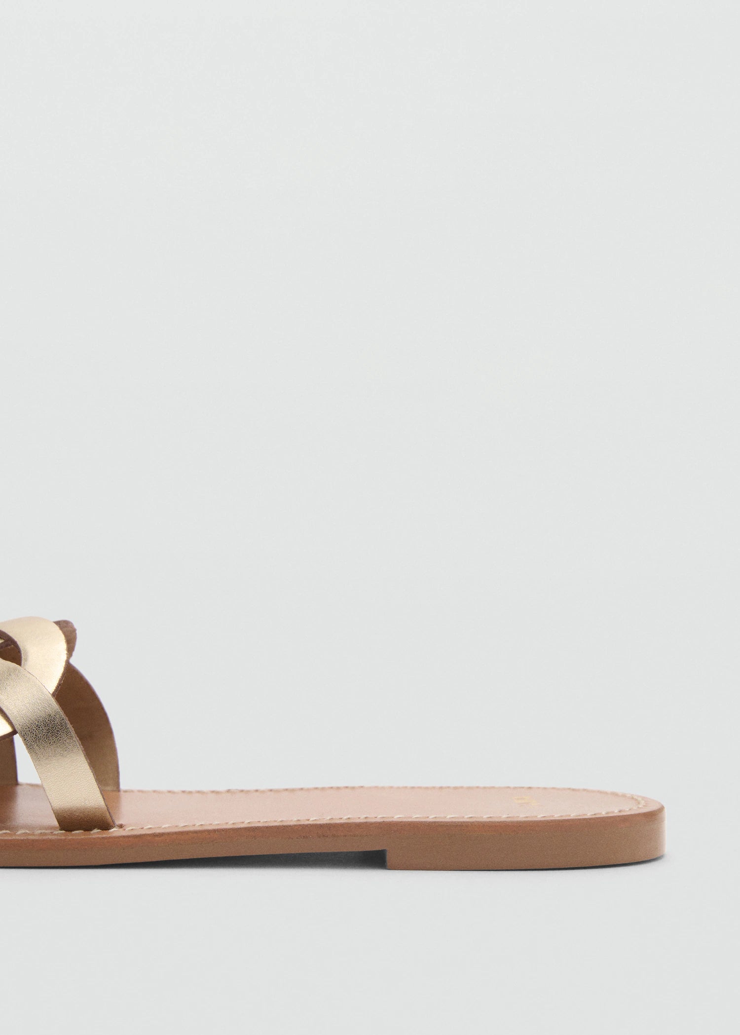 Leather Sandals With Intertwined Strap