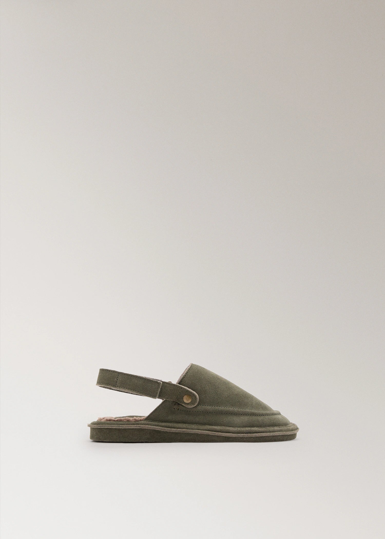 Leather Slippers With Shearling Lining