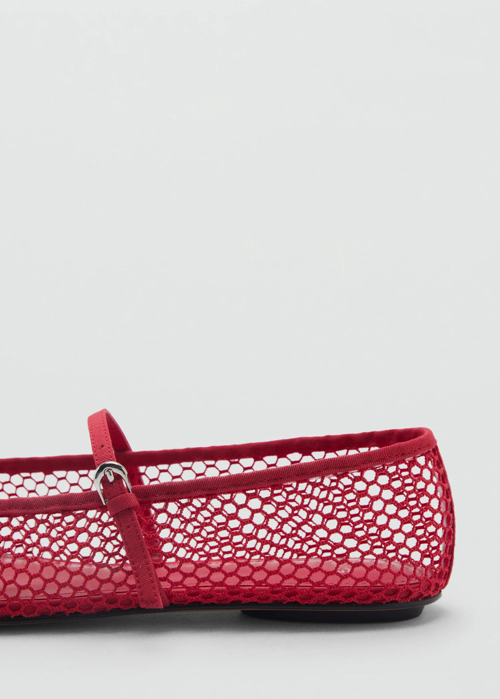 Mesh Ballerina Flats With Buckle Strap