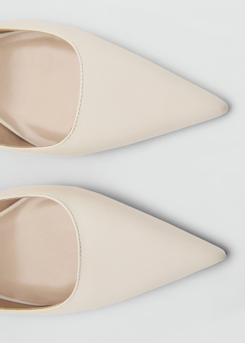 Pointed Kitten Heel Shoes