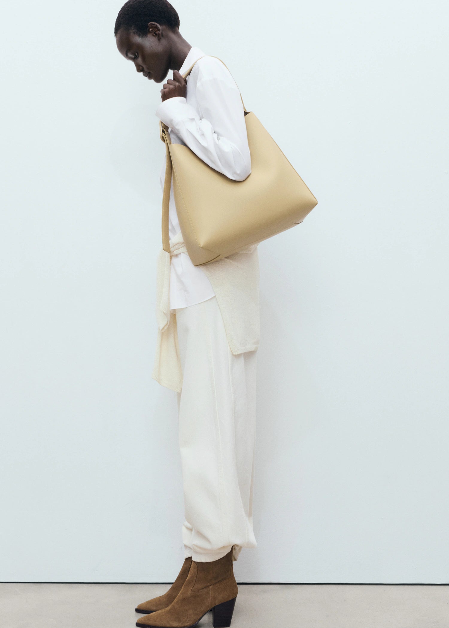 Suede Ankle Boots With Pointed Toe And Block Heel