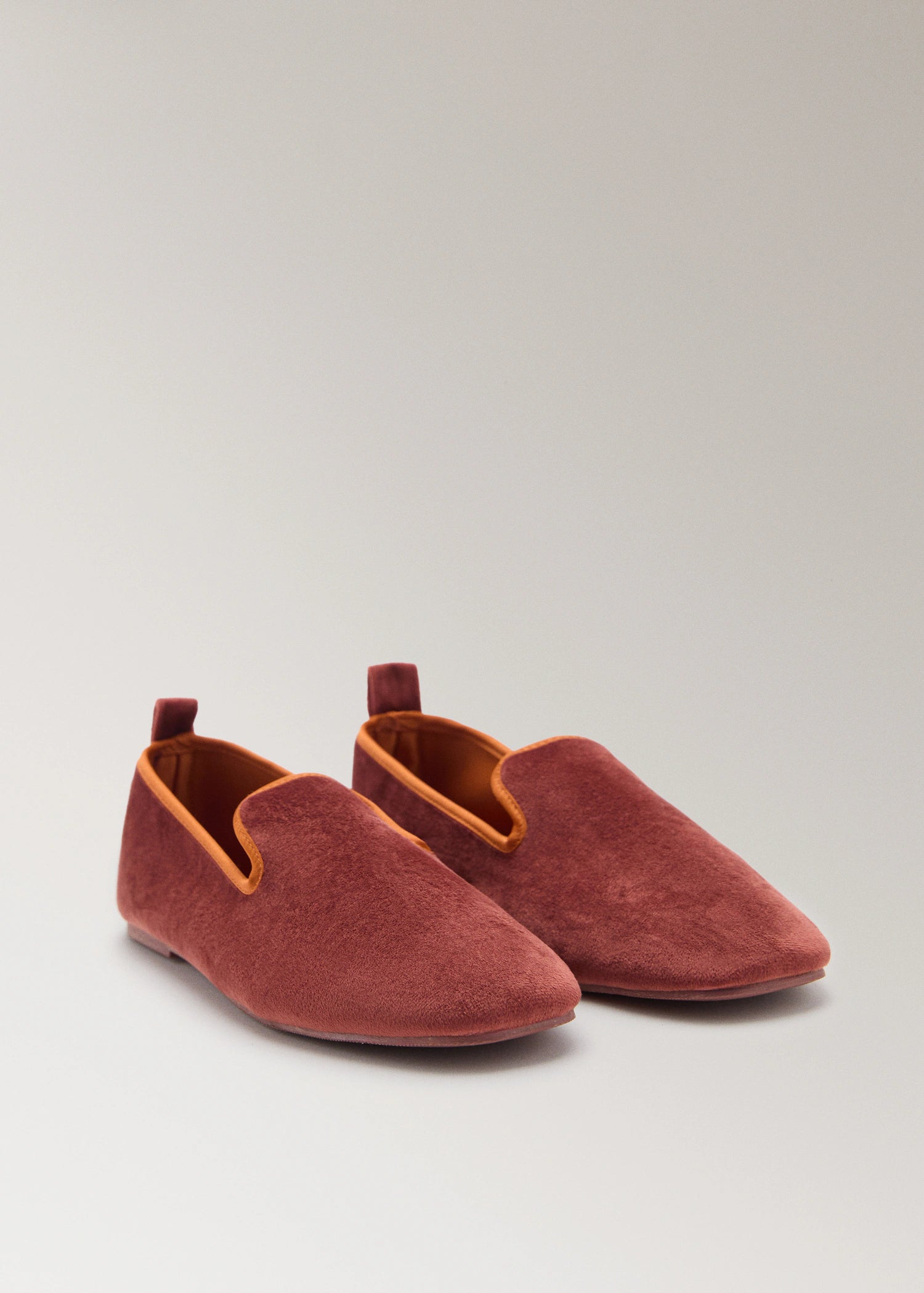 Velour Slippers With Piping