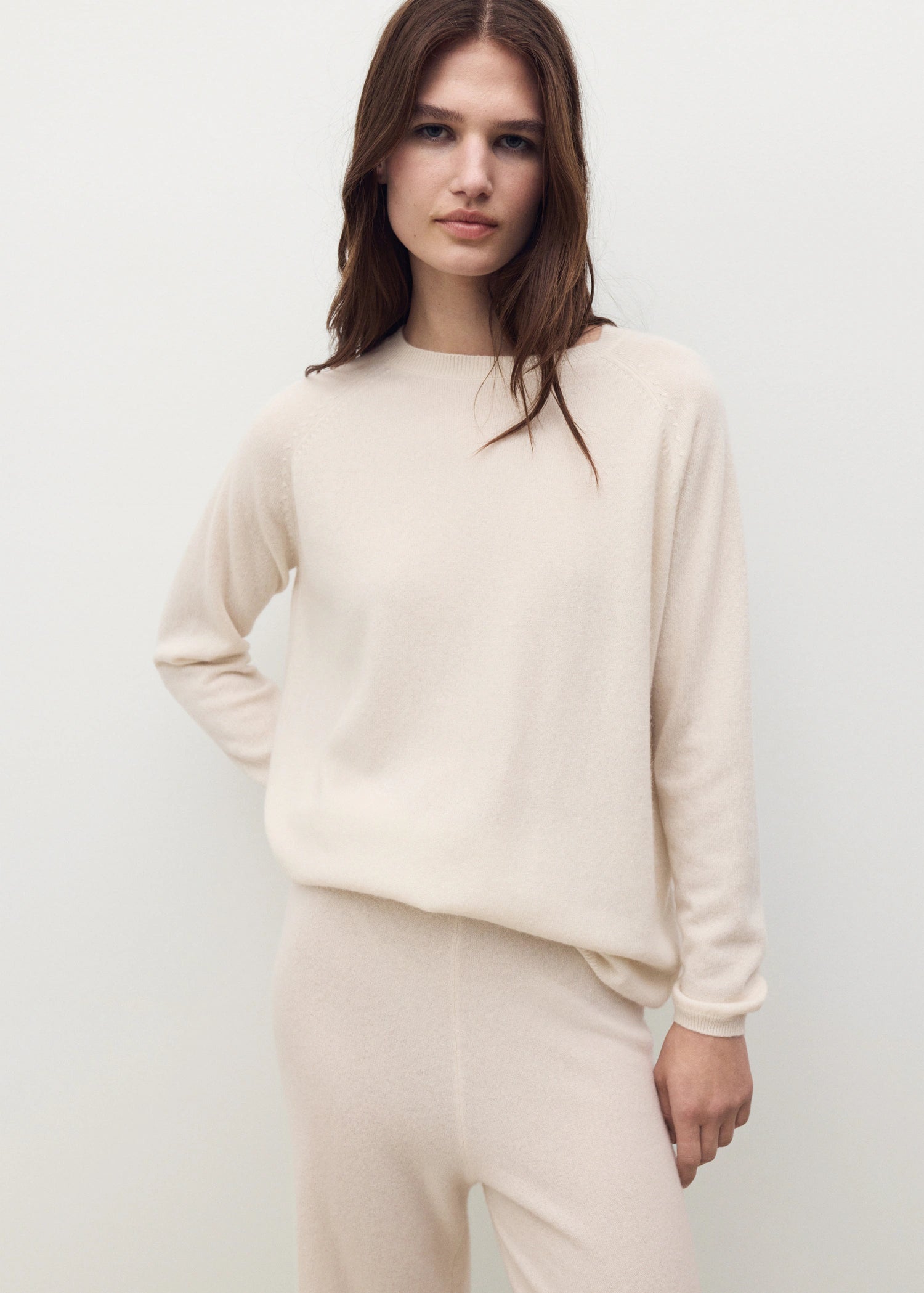 100% Cashmere Sweater