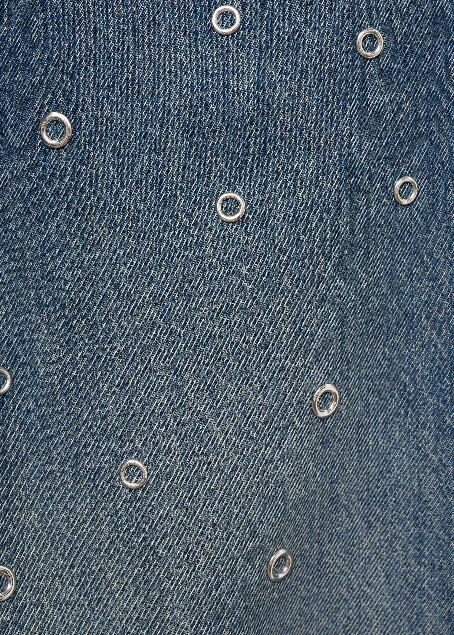 Barrel Jeans With Eyelets