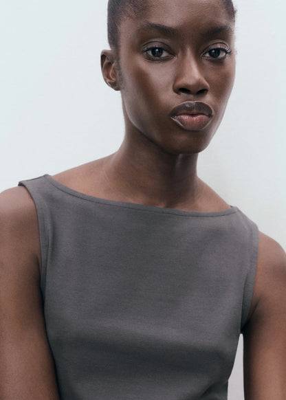 Boat Neck Strapless Top