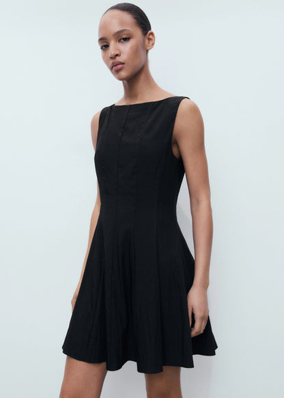 Boat Neck Dress With Pleats