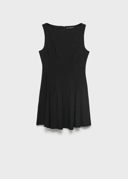 Boat Neck Dress With Pleats