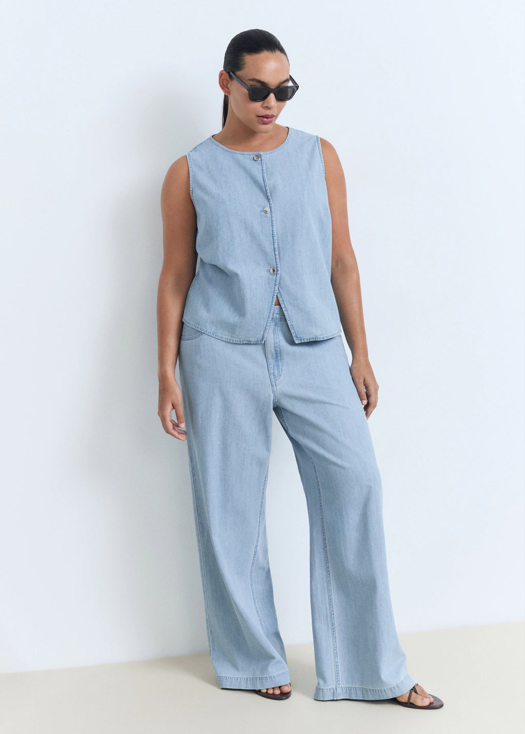 Buttoned Denim Gilet