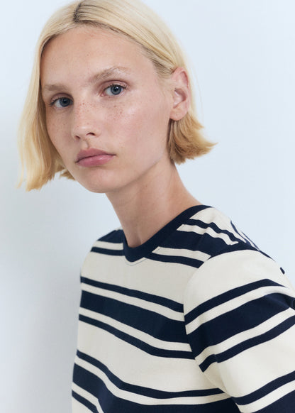 Contrasting Collar Cotton T Shirt