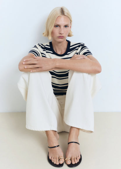 Contrasting Collar Cotton T Shirt