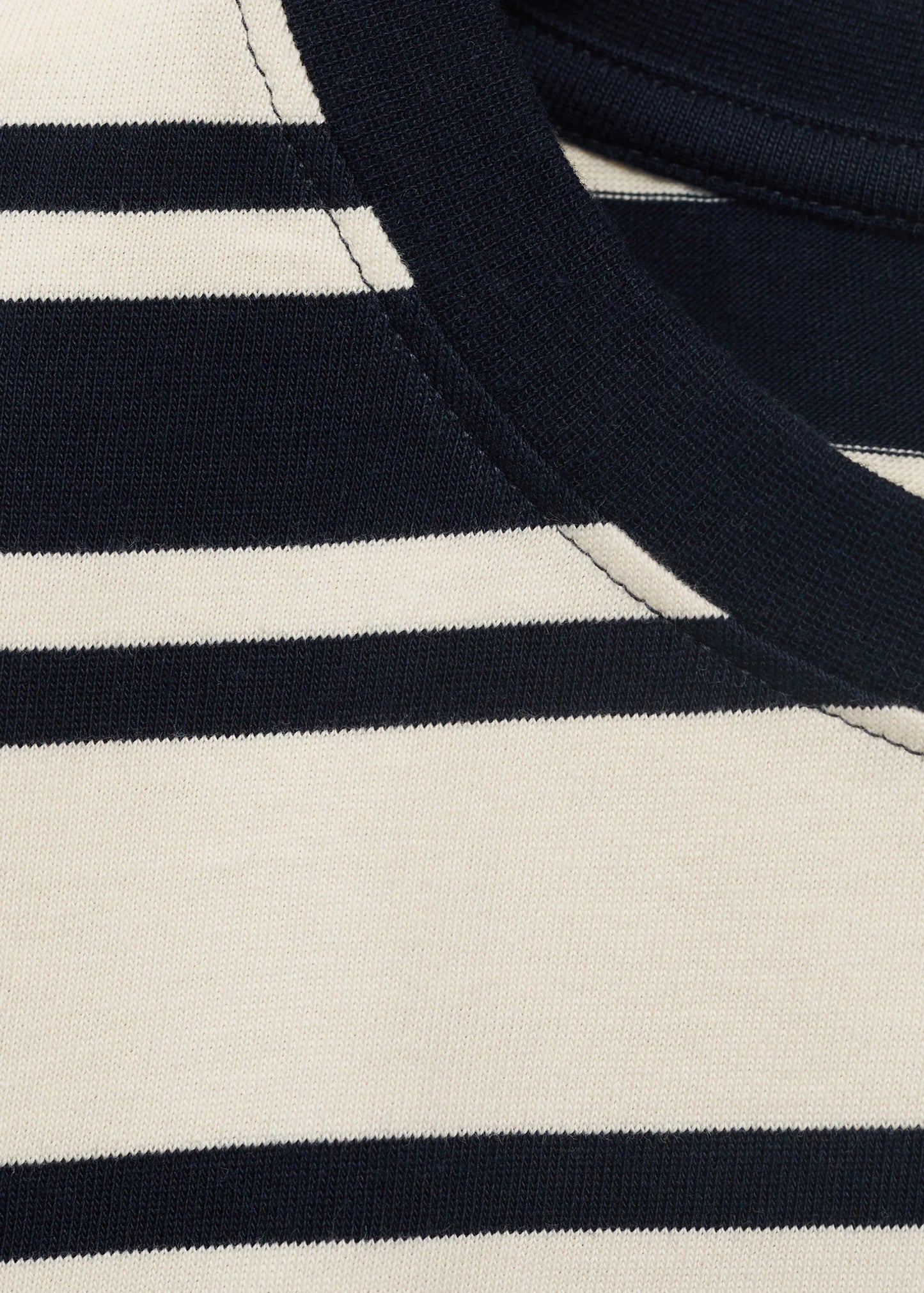 Contrasting Collar Cotton T Shirt