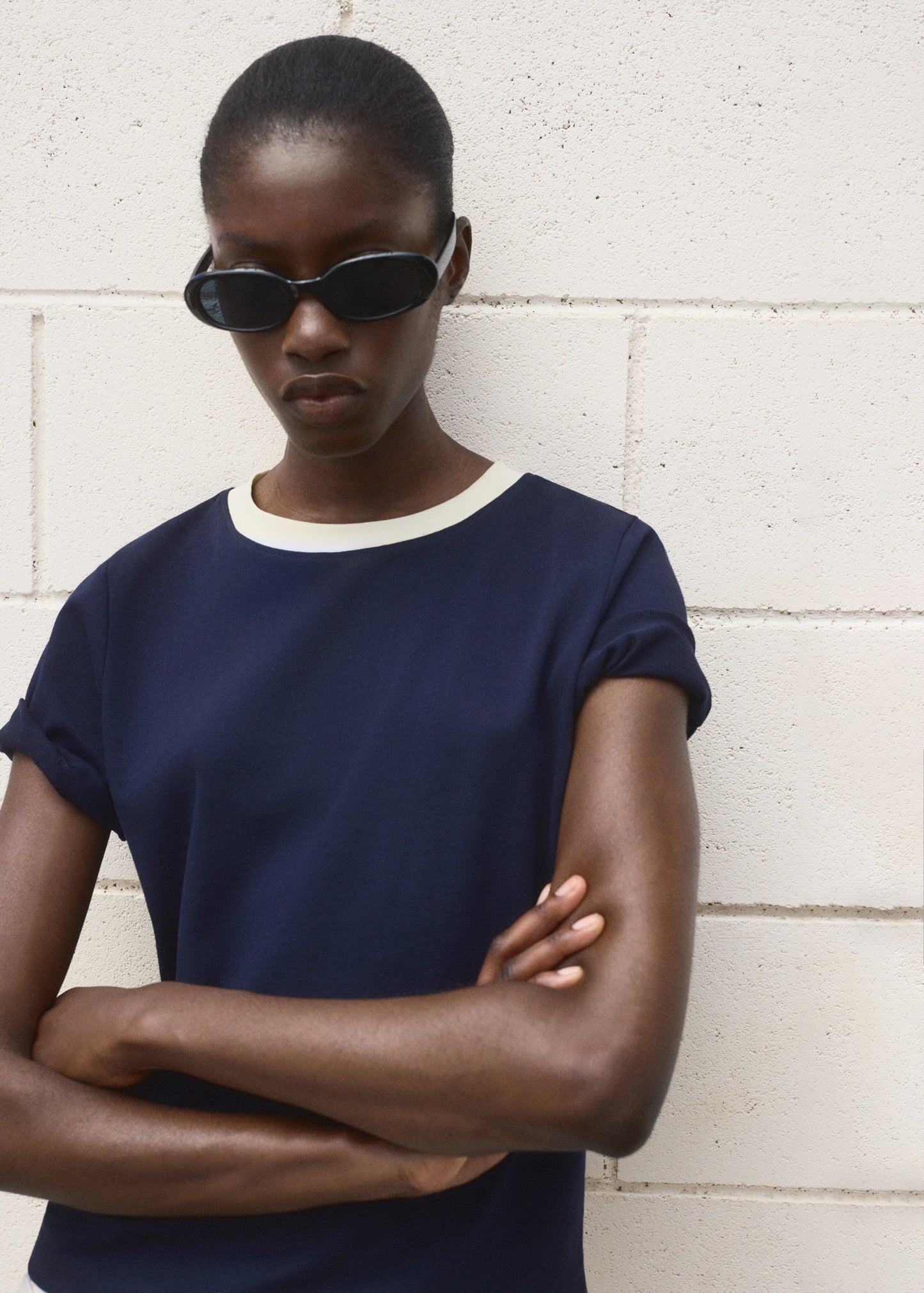 Contrasting Collar Cotton T Shirt