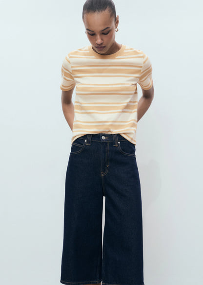 Contrasting Collar Cotton T Shirt