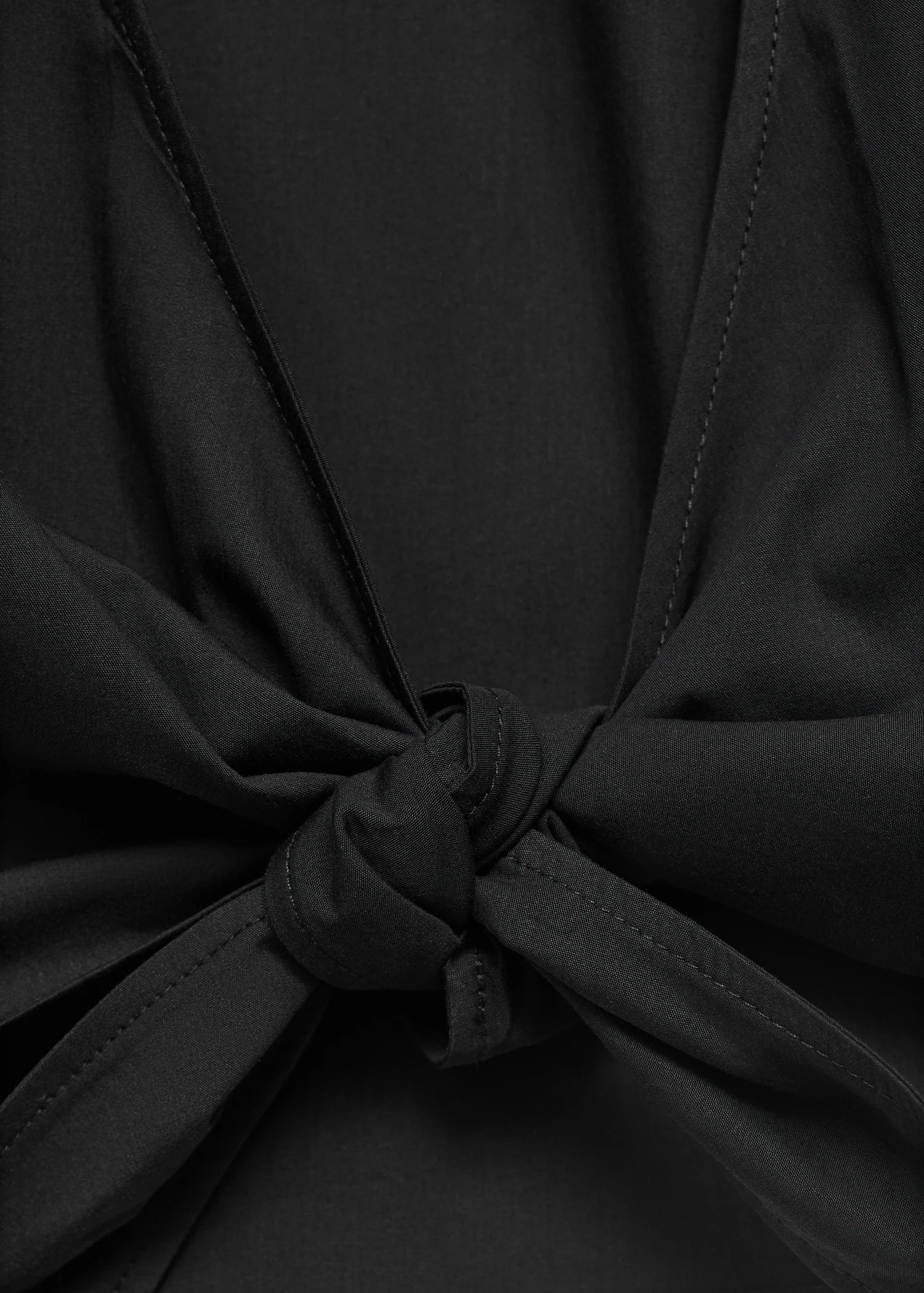 Crop Top With Bow On The Back