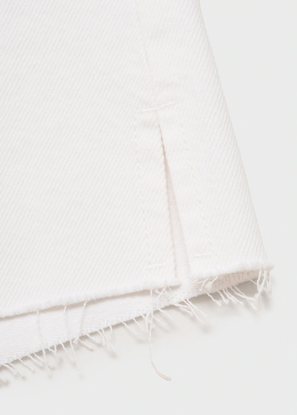 Denim Shorts With Frayed Hem