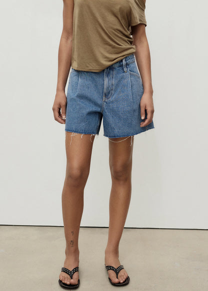Denim Shorts With Frayed Hem And Pleats