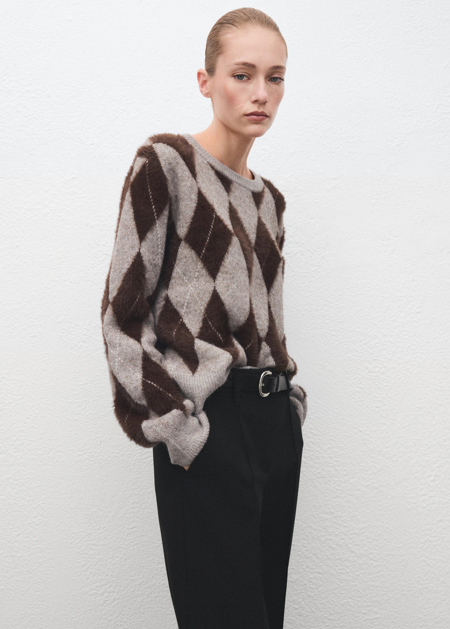 Diamond Patterned Knitted Sweater