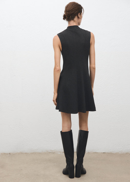 Dress With Perkins Collar And Stitching Detail