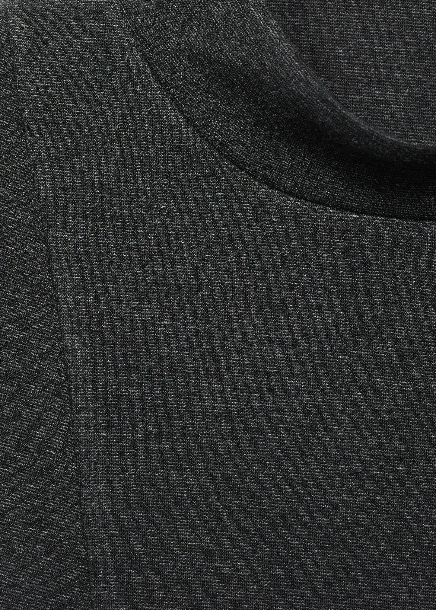 Dress With Perkins Collar And Stitching Detail