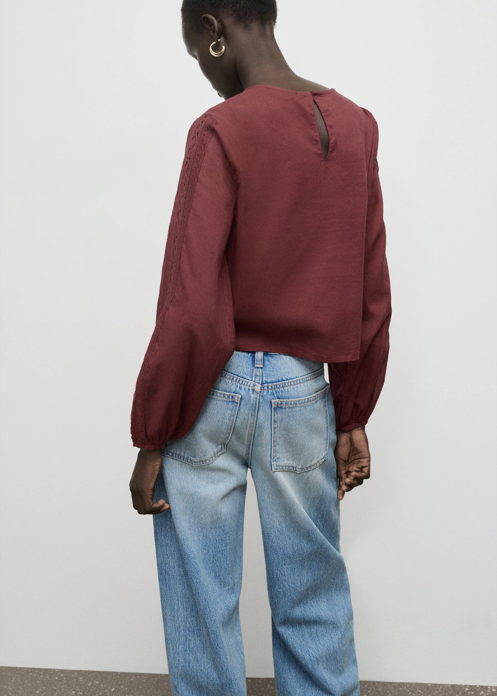 Embroidered Puff Sleeve Blouse