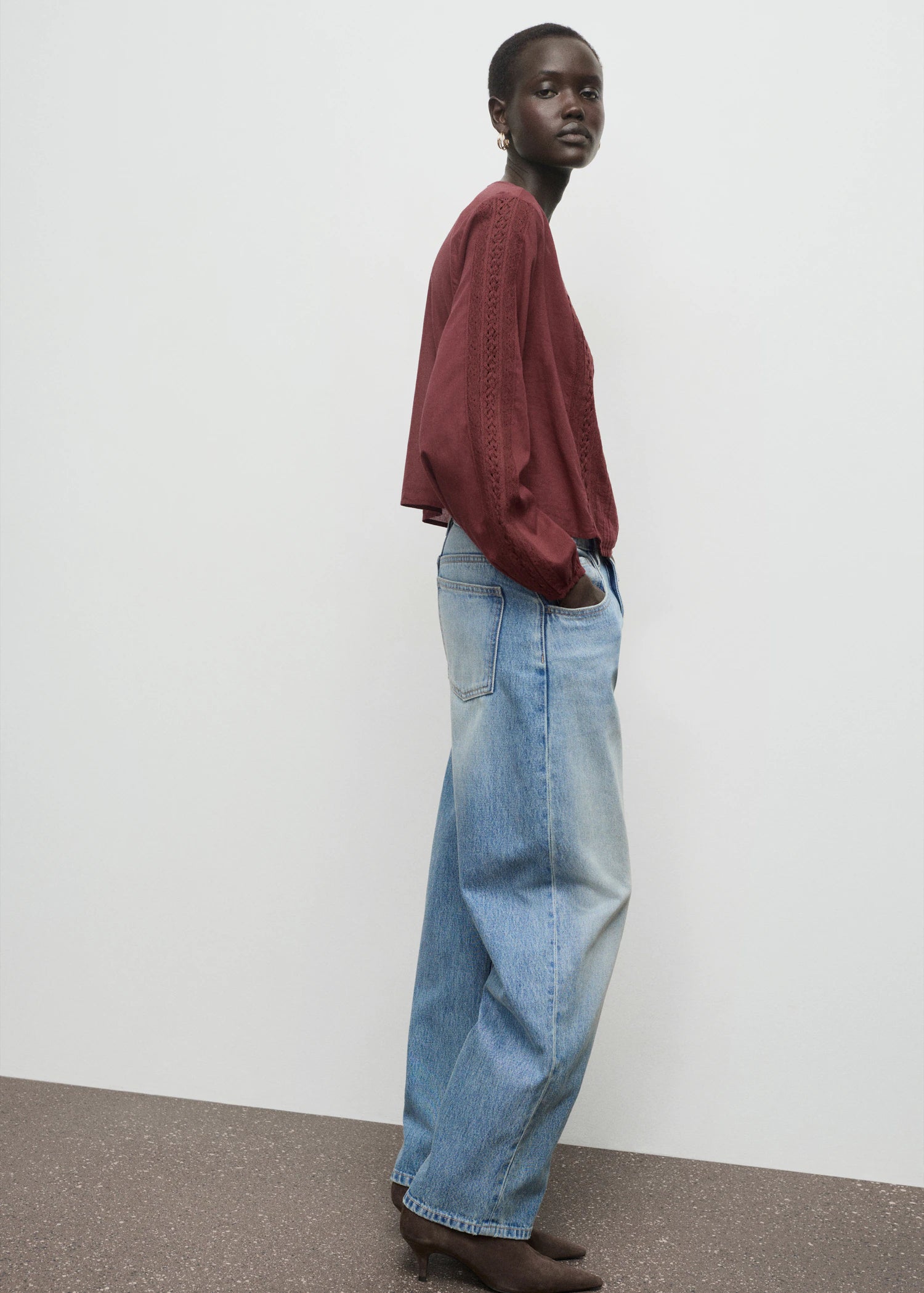 Embroidered Puff Sleeve Blouse