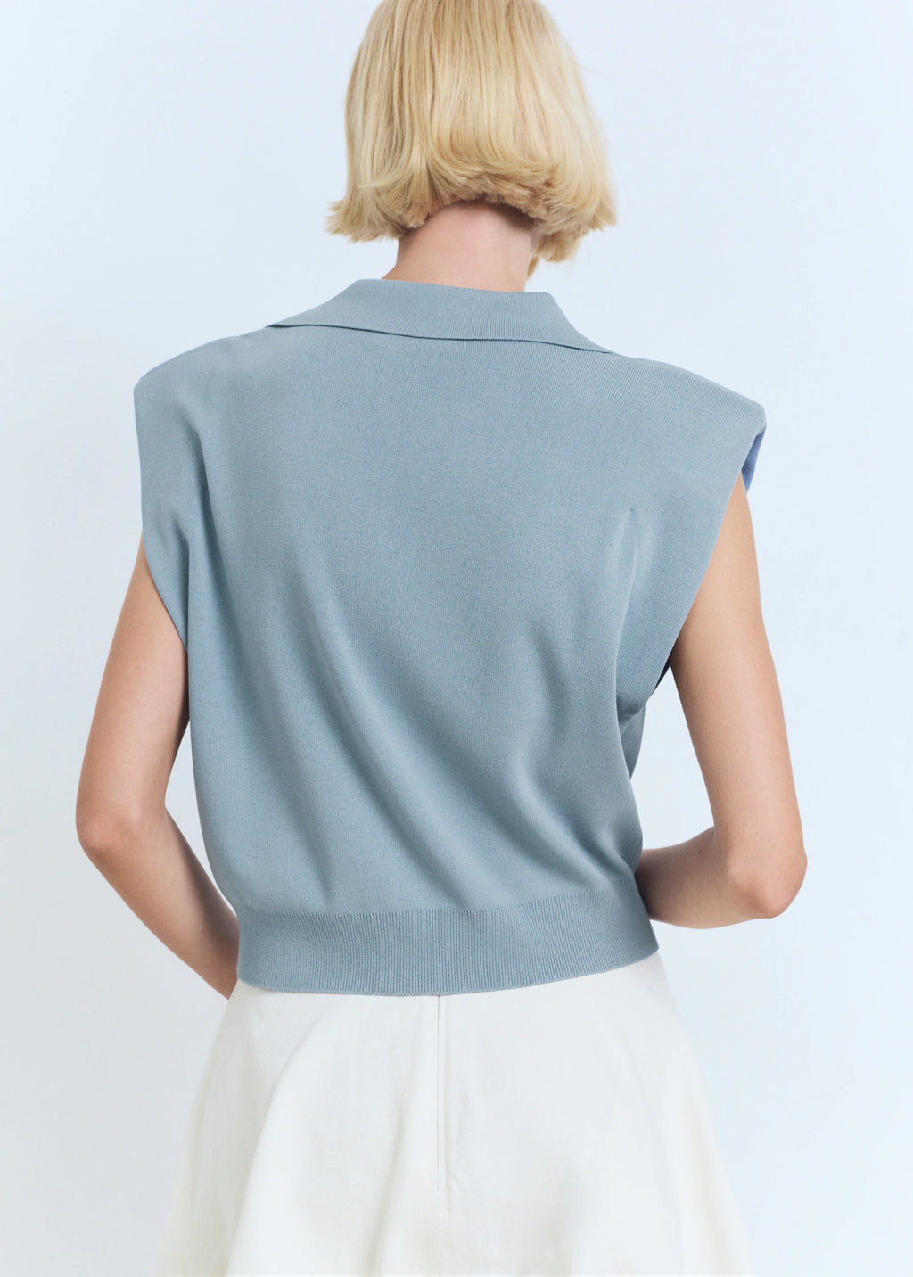 Fine Knit Shoulder Padded Waistcoat