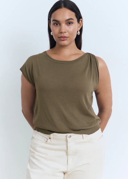 Fine Knit Sweater With Metallic Detail