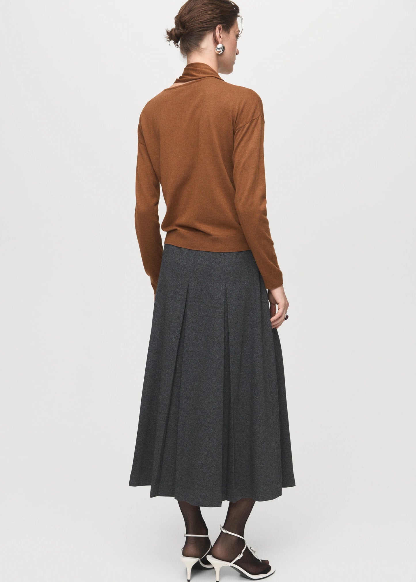 Fine Knit Sweater With Scarf